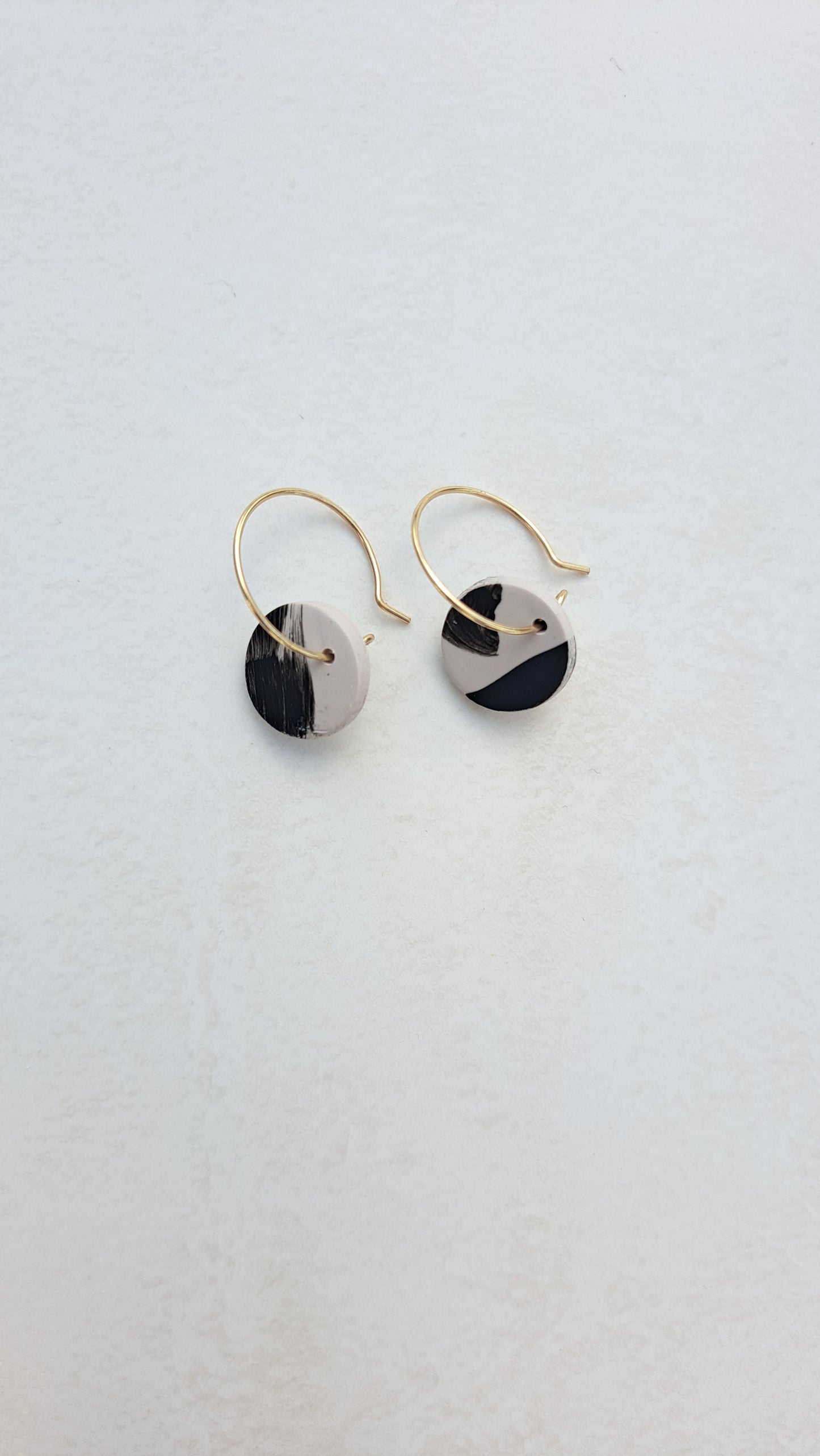 LUNA 1,3 schwarz/beige Creole gold
